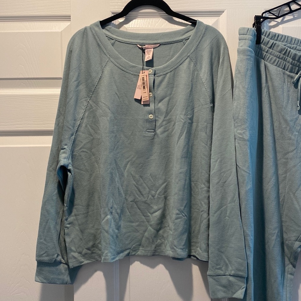 Brand new with tags, Victorias Secret 2 piece loungewear